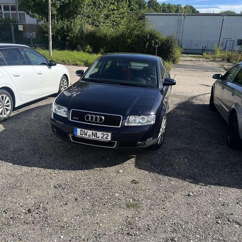 Gebraucht 2001 Audi A4 Limousine | 3.800 € (Etwas zu teuer) - Bild 1/4