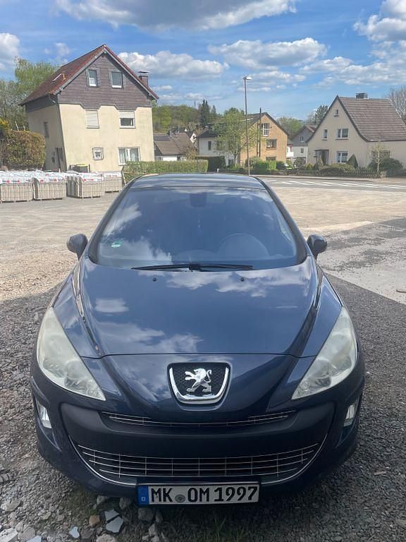 Blau Gebraucht 2008 Peugeot 308 Tendance Limousine | 1.100 € (Superpreis) - Bild 1/4
