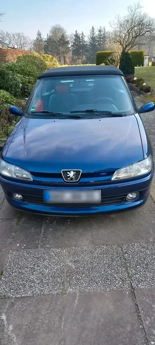 Gebraucht Peugeot 306 Cabriolet 132 PS (97 kW) 1998 Blau Cabrio