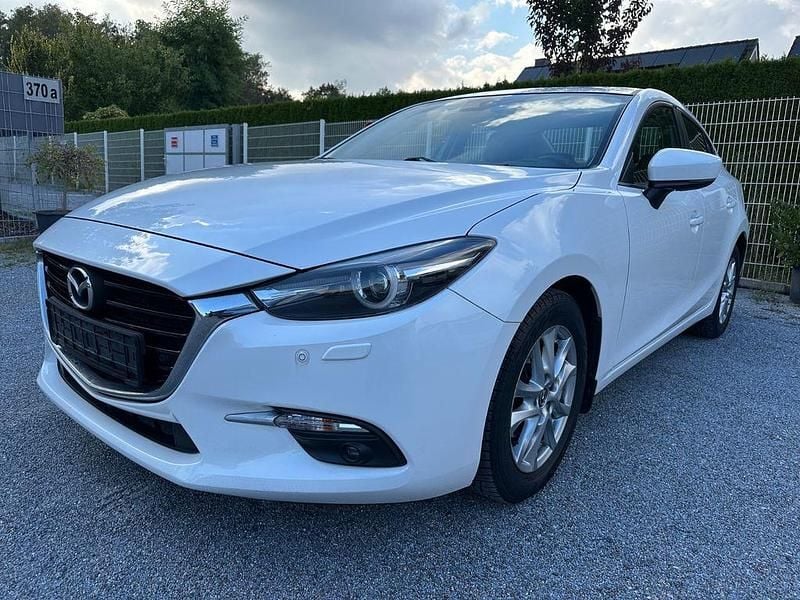 Weiß Gebraucht 2018 Mazda 3 Exclusive-Line Limousine | 14.999 € (Superpreis) - Bild 1/4