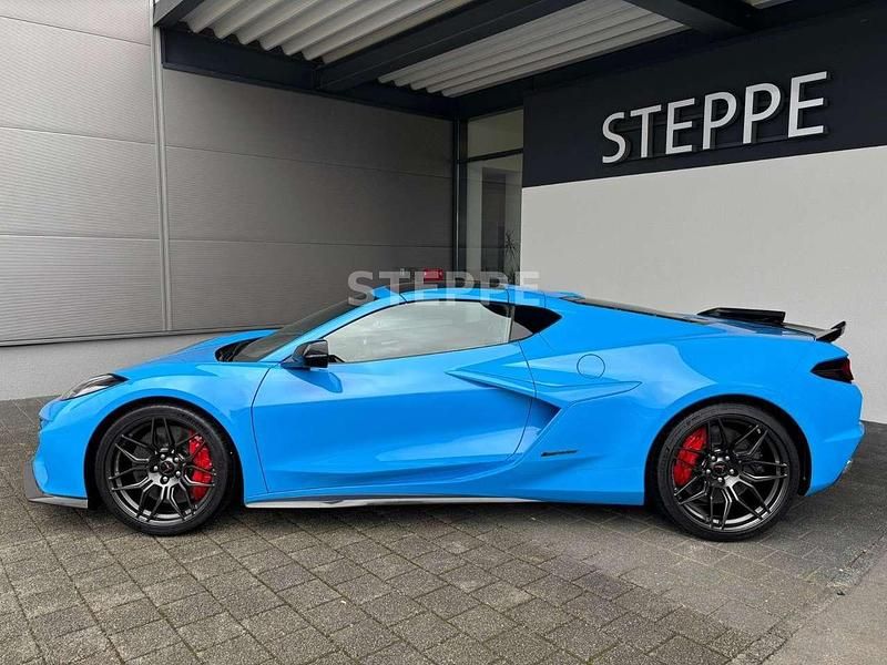 Nowe Corvette C8 644 KM (473 kW) 2026 Niebieski Coupe