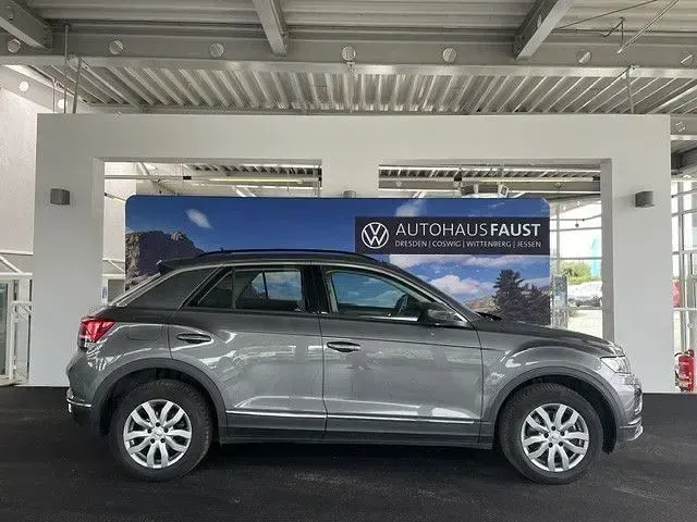 Gebraucht VW T-Roc Style 150 PS (110 kW) 2021 Grau metallic SUV