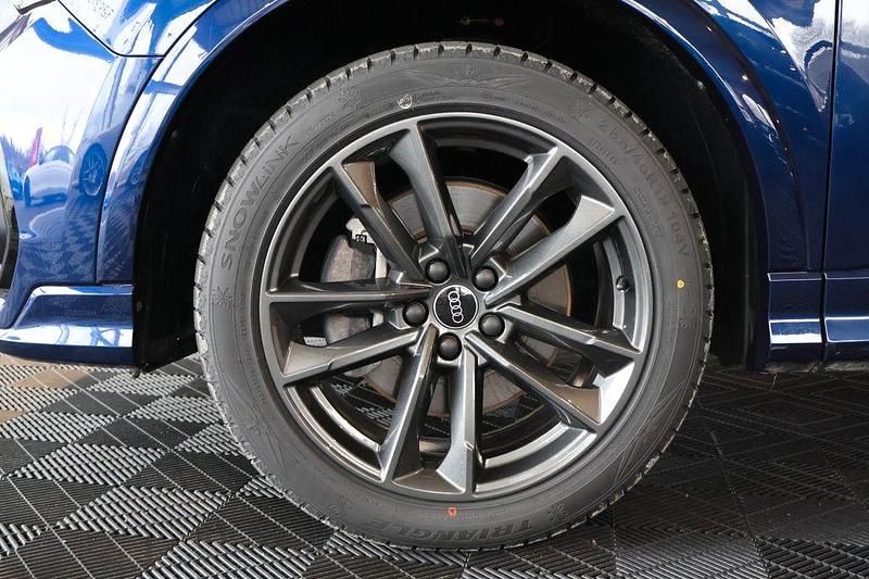 Gebraucht Audi Q3 S-Line 245 PS (180 kW) 2022 Blau SUV