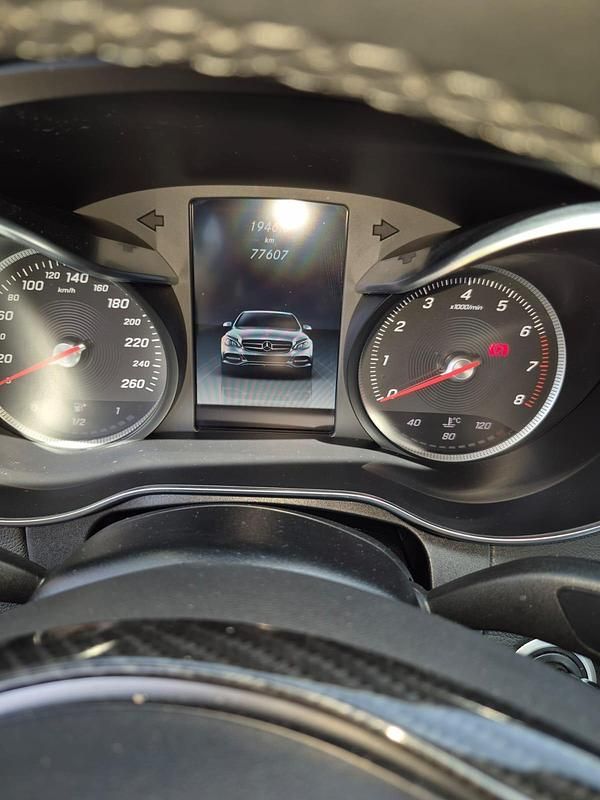 Gebraucht Mercedes C400 333 PS (244 kW) 2017 Rot Limousine