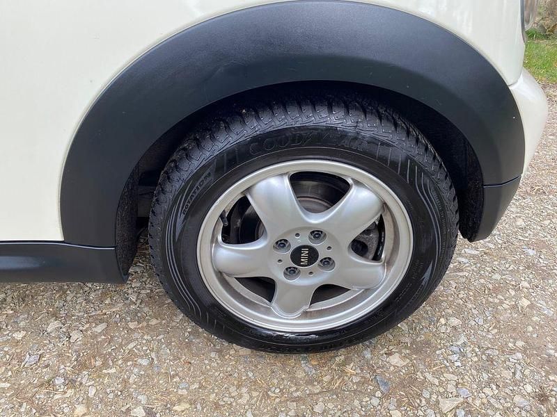 Gebraucht Mini ONE 75 PS (55 kW) 2012 Weiß Kleinwagen