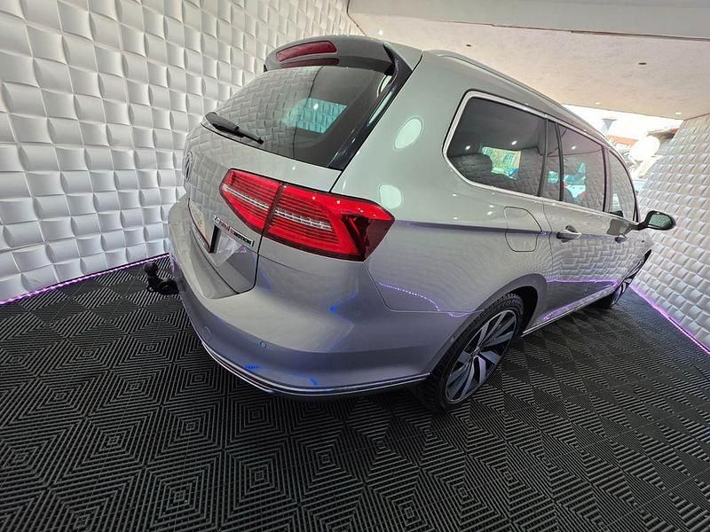 Gebraucht VW Passat Highline 239 PS (175 kW) 2015 Silber Kombi