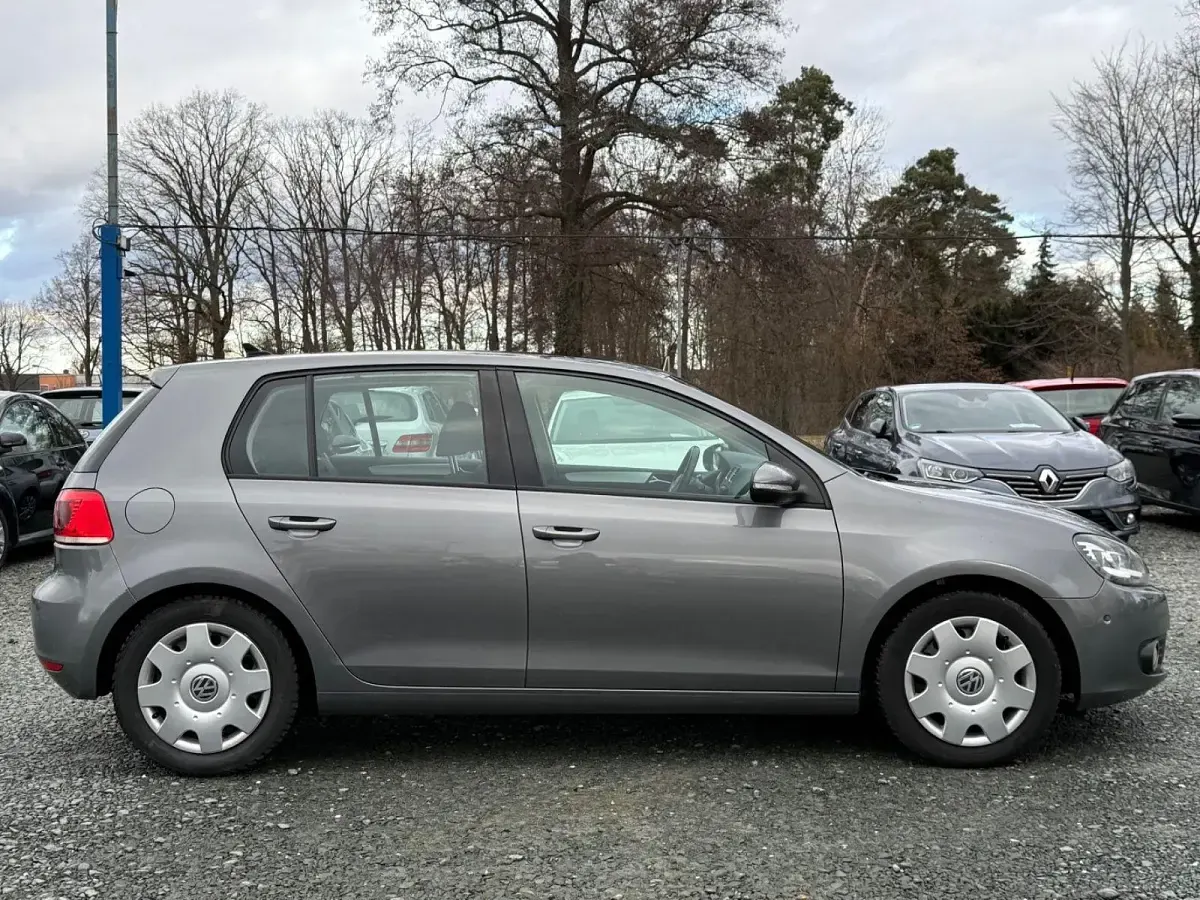 Gebraucht VW Golf VII Highline 160 PS (117 kW) 2012 Grau Limousine