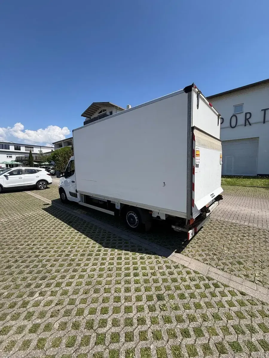 Gebraucht Renault Master 2019 Weiß Van / Kleinbus