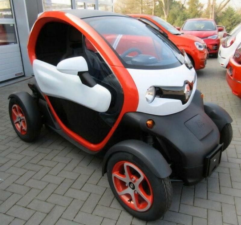 Gebraucht Renault Twizy 13 kW (18 PS) 2022 Weiß Kleinwagen