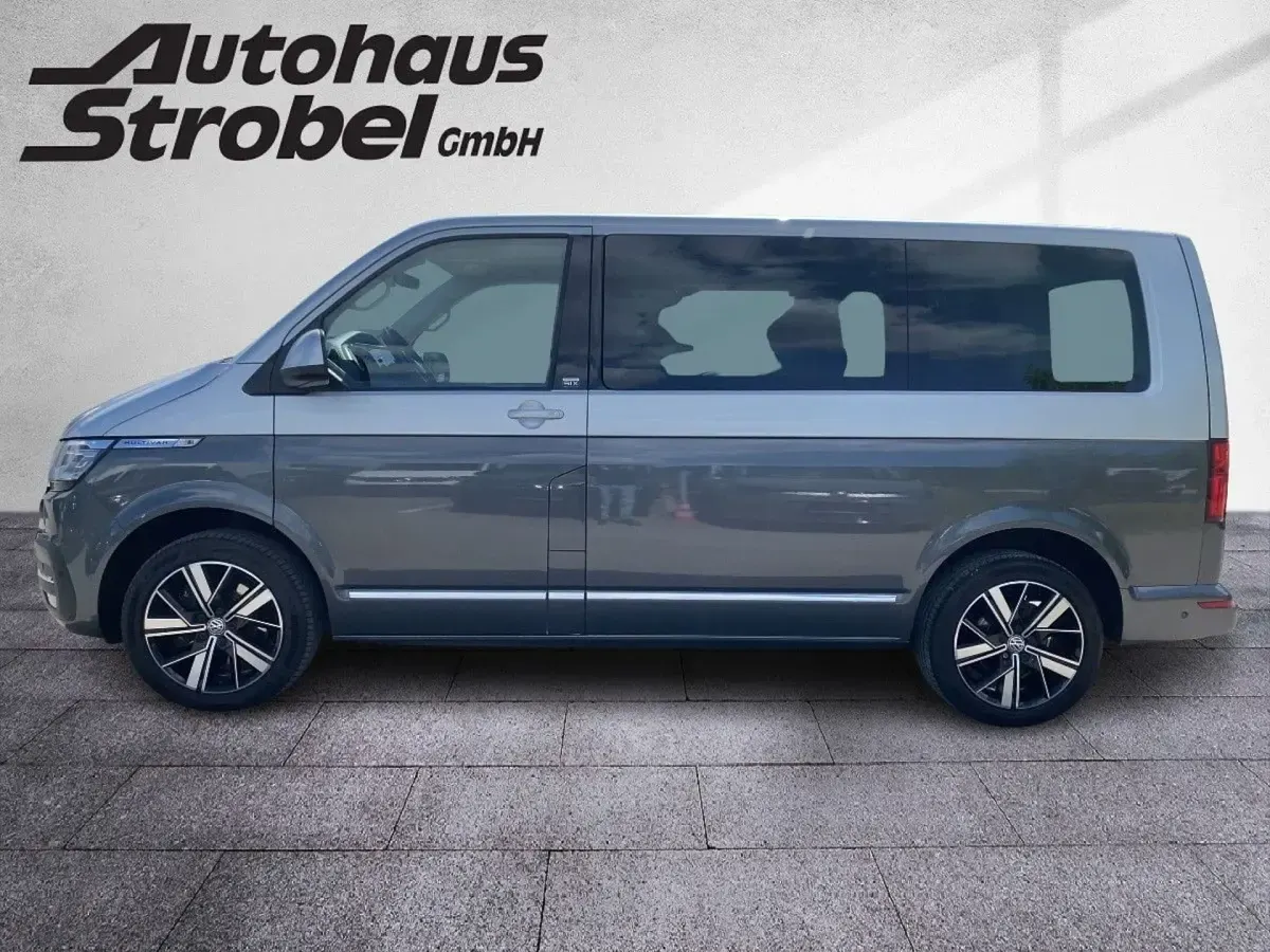 Second-hand VW Multivan Generation Six 204 CP (150 kW) 2021 Monovolum