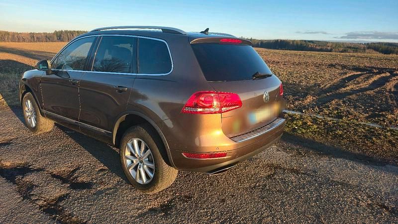 Gebraucht VW Touareg 245 PS (180 kW) 2012 Braun SUV