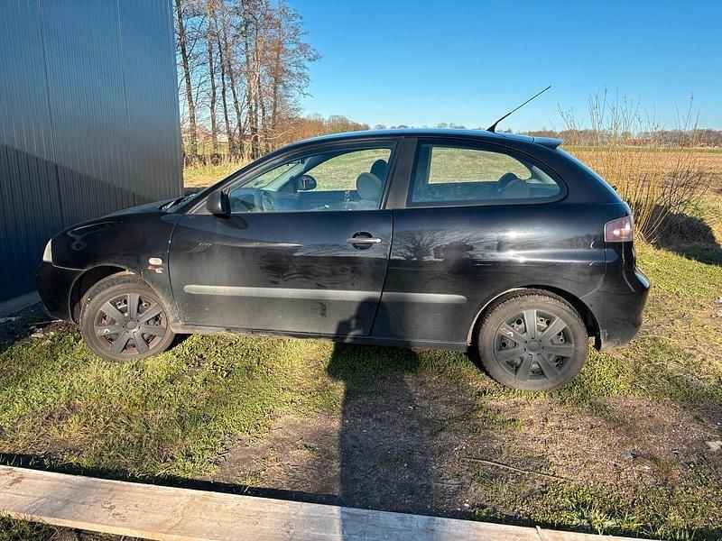 Second-hand Seat Ibiza 60 CP (44 kW) 2007 Negru Hatchback