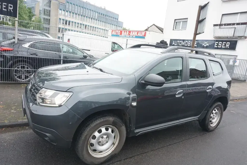 Gebraucht Dacia Duster Comfort 114 PS (83 kW) 2019 Schwarz SUV