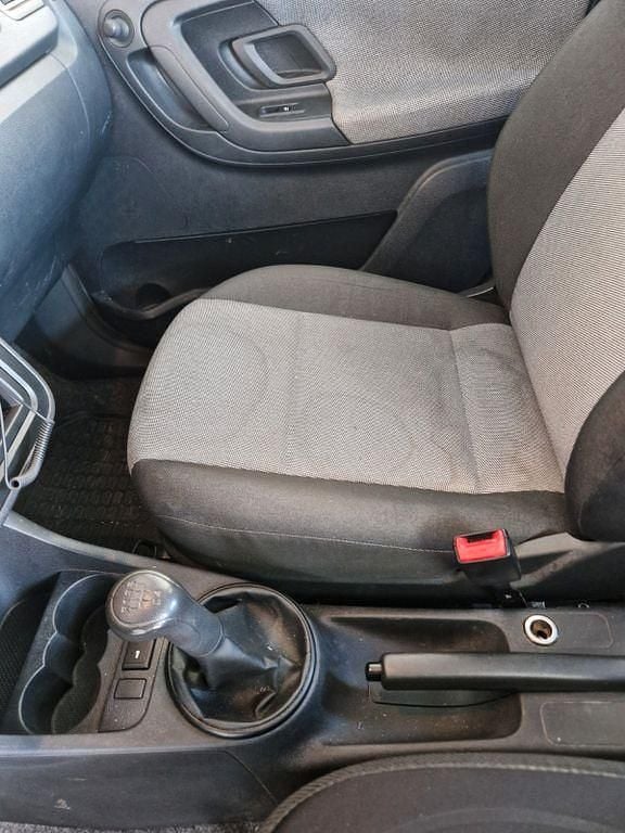 Gebraucht Skoda Fabia Elegance 69 PS (50 kW) 2010 Grau Limousine