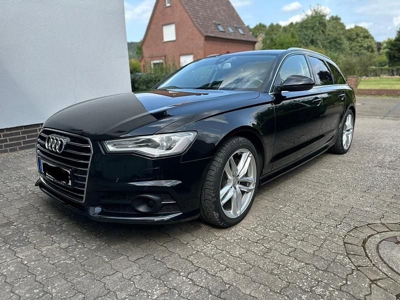 Schwarz Gebraucht 2017 Audi A6 Business Kombi | 13.000 € (Fairer Preis) - Bild 1/4