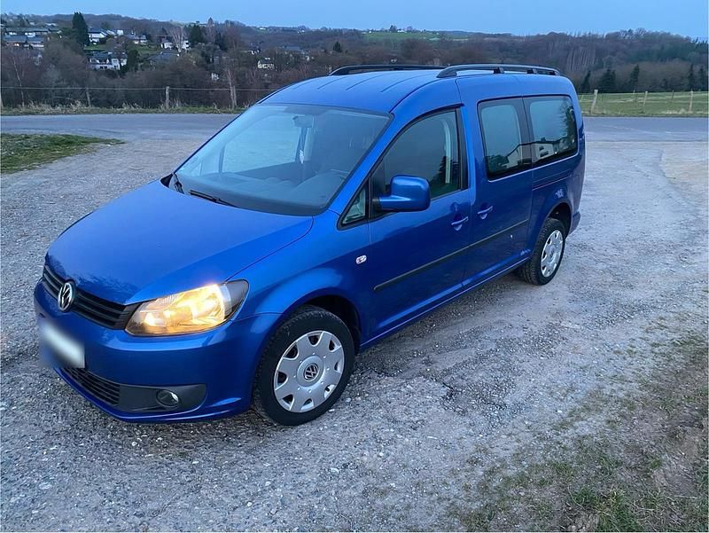 Gebraucht VW Caddy Maxi 140 PS (102 kW) 2012 Blau Van / Kleinbus
