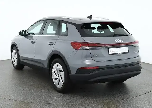 Gebraucht Audi Q4 e-tron Comfort 125 kW (170 PS) 2023 Andere SUV