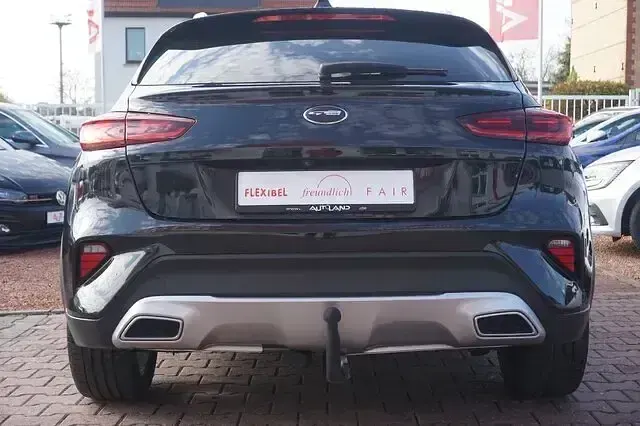 Używany Kia XCeed Vision 140 KM (102 kW) 2020 Czarny SUV