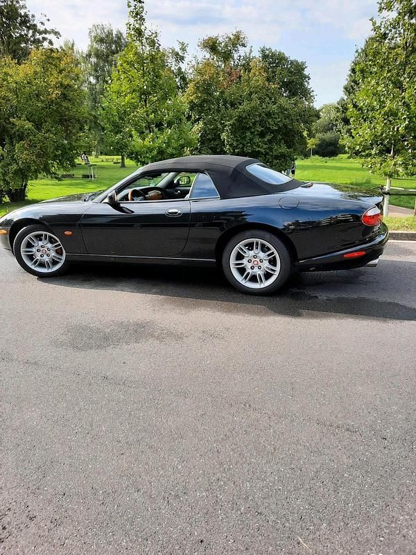 Schwarz Gebraucht 2005 Jaguar XK8 Cabrio | 18.500 € (Guter Preis) - Bild 1/4