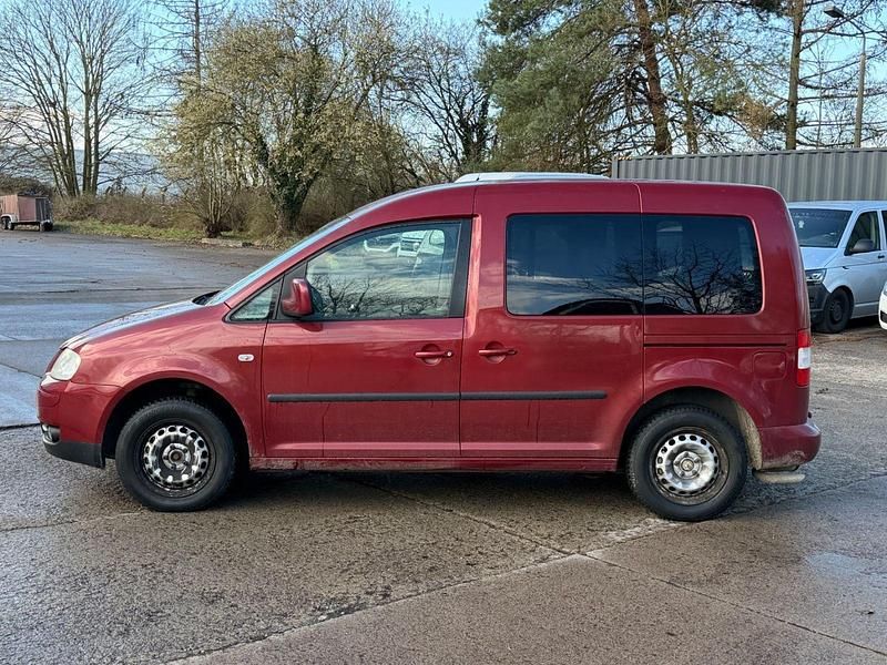 Gebraucht VW Caddy Life 109 PS (80 kW) 2008 Rot Van / Kleinbus