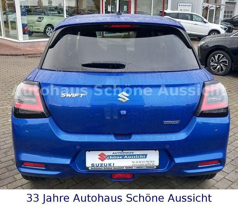 Neu Suzuki Swift Comfort 83 PS (61 kW) 2025 Blau Kleinwagen