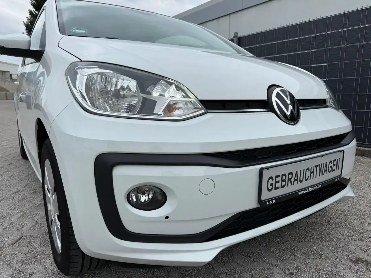 Gebraucht VW up! Basis 65 PS (47 kW) 2023 Weiß Kleinwagen