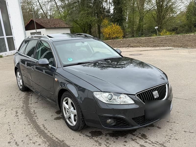 Gebraucht Seat Exeo Sport 170 PS (125 kW) 2012 Grau Kombi
