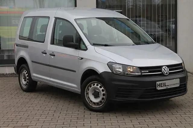 Usata VW Caddy 122 CV (89 kW) 2015 Argento Monovolume