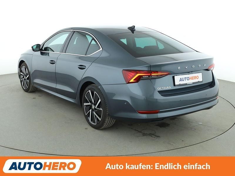 Gebraucht Skoda Octavia First Edition 150 PS (110 kW) 2020 Grau Limousine