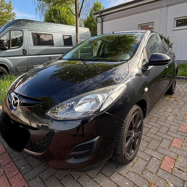 Second-hand Mazda 2 75 CP (55 kW) 2014 Negru Berlinǎ
