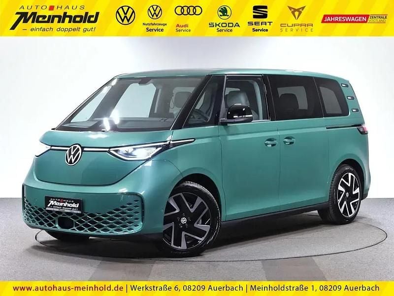 Bay leaf green metallic Gebraucht 2023 VW ID. Buzz Pro Van | 45.666 € (Guter Preis) - Bild 1/4