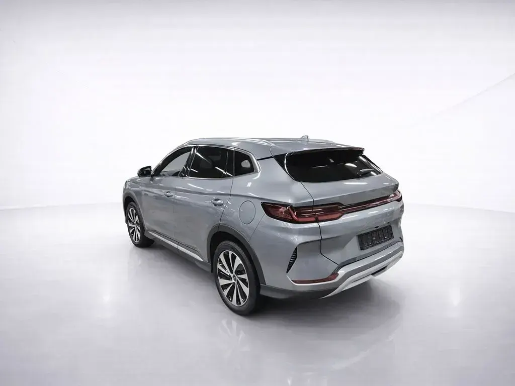 Używany BYD Seal U Boost 218 KM (160 kW) 2025 Szary SUV