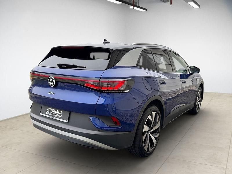 Gebraucht VW ID.4 Pro Performance 150 kW (204 PS) 2023 Blue dusk metallic (metallic) SUV