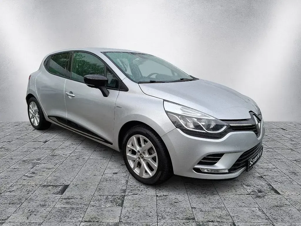 Gebraucht Renault Clio IV LIMITED Deluxe 90 PS (66 kW) 2018 Grau Limousine