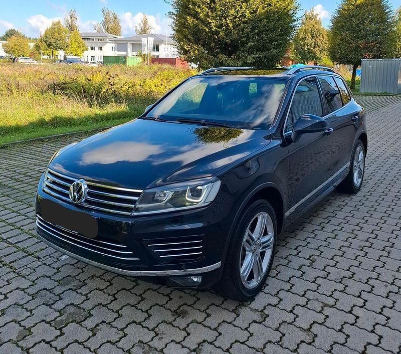Schwarz Gebraucht 2015 VW Touareg Exclusive SUV | 12.000 € (Superpreis) - Bild 1/4