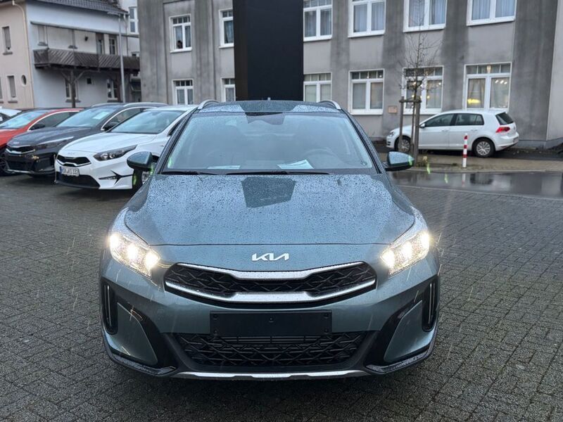 Gebraucht Kia XCeed Vision 120 PS (88 kW) 2024 (usg) yucca steel gray m SUV