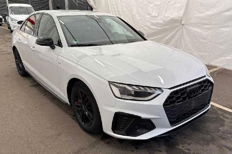 Gebraucht Audi A4 S-Line 204 PS (150 kW) 2022 Weiß Limousine