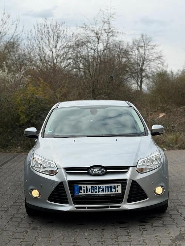 Second-hand Ford Focus 125 CP (91 kW) 2013 Gri Hatchback