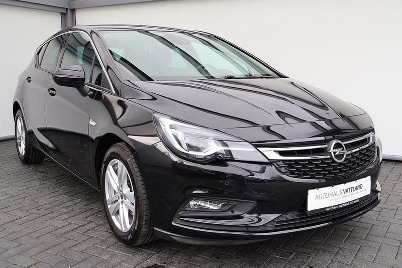 Gebraucht Opel Astra Innovation 125 PS (91 kW) 2017 Schwarz Limousine