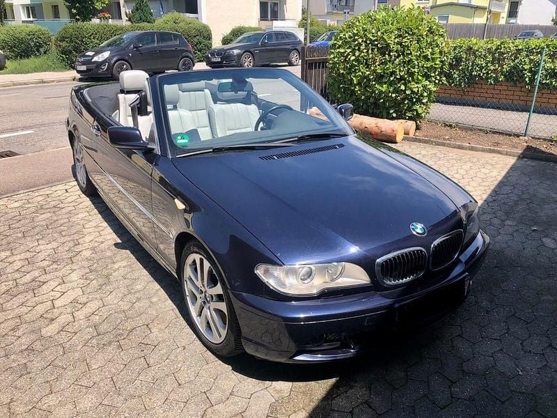 Gebraucht BMW 330 Cabriolet Exclusive 231 PS (169 kW) 2005 Blau Cabrio