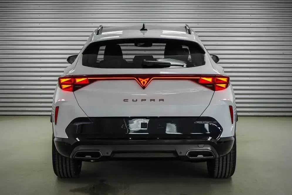 Neu Cupra Formentor 150 PS (110 kW) 2026 Glacial white metallic (2y) SUV