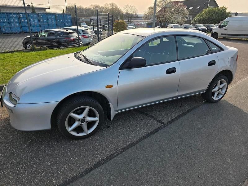 Gebraucht Mazda 323F 88 PS (64 kW) 1996 Grau Limousine