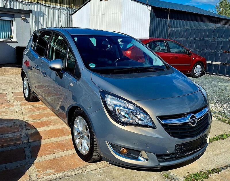 Braun Gebraucht 2014 Opel Meriva Van / Kleinbus | 7.990 € (Fairer Preis) - Bild 1/4