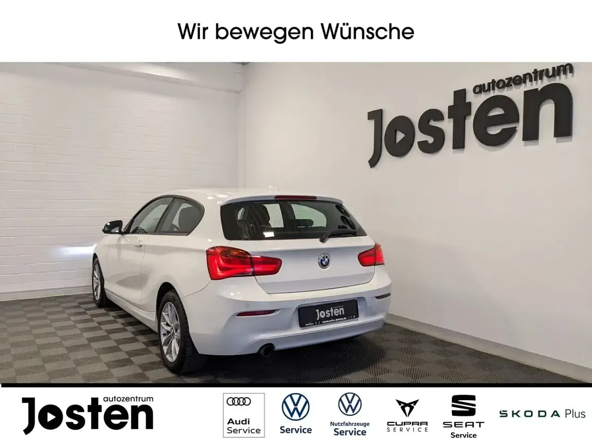 Usata BMW 118 Advantage 136 CV (100 kW) 2017 Bianco Utilitaria