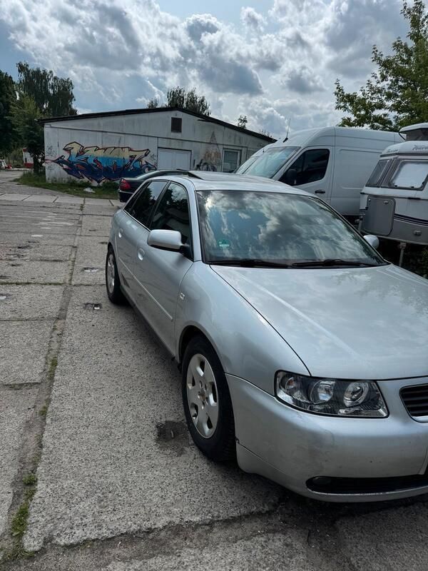 Silber Gebraucht 2000 Audi A3 Limousine | 1.849 € (Fairer Preis) - Bild 1/4