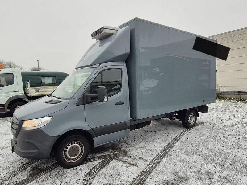 Grau Gebraucht 2019 Mercedes Sprinter Van | 39.500 € - Bild 1/4