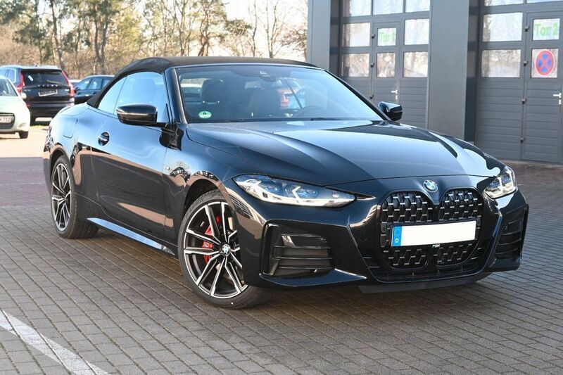 Schwarz Gebraucht 2022 BMW M440 M Sport Limousine | 71.500 € - Bild 1/4