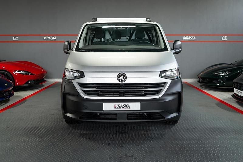 Neu VW T6.1 100 kW (136 PS) 2026 Light grey metallic Van