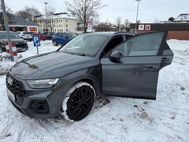 Second-hand Audi Q5 S-Line 286 CP (210 kW) 2022 Gri SUV