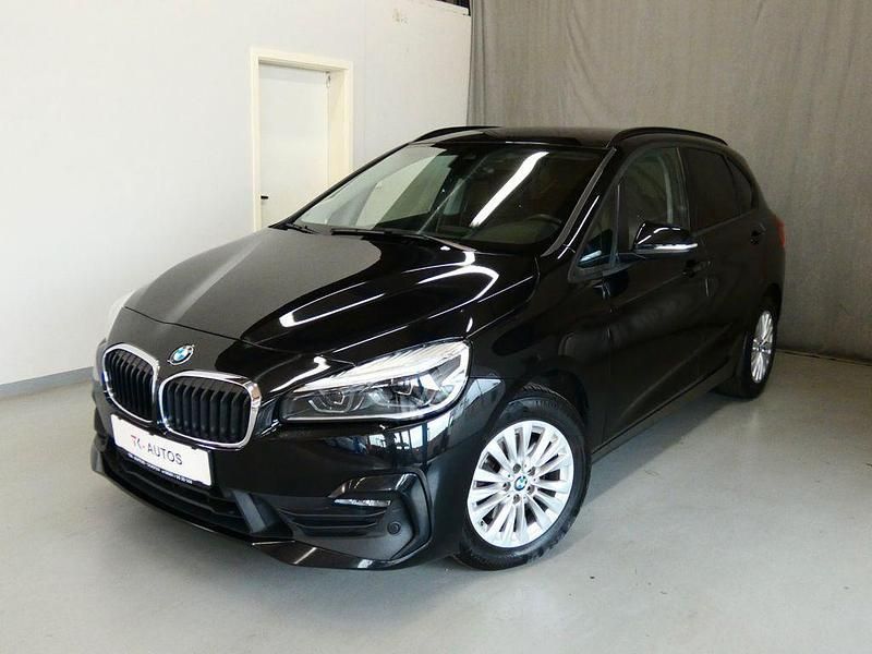 Schwarz Gebraucht 2020 BMW 218 Active Tourer Advantage Van / Kleinbus | 17.490 € (Fairer Preis) - Bild 1/4